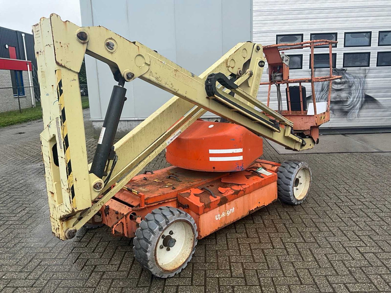 "UPRIGHT" - AB38N - ARTICULATED TELESCOPIC BOOM LIFT - 2007 - معدات الوصول: صورة 3 "UPRIGHT" - AB38N - ARTICULATED TELESCOPIC BOOM LIFT - 2007 - معدات الوصول: صورة 3