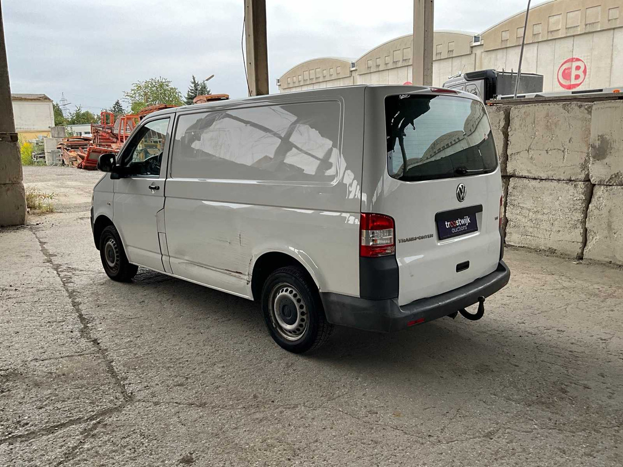 شاحنة التوصيل VOLKSWAGEN TRANSPORTER VANS: صورة 6