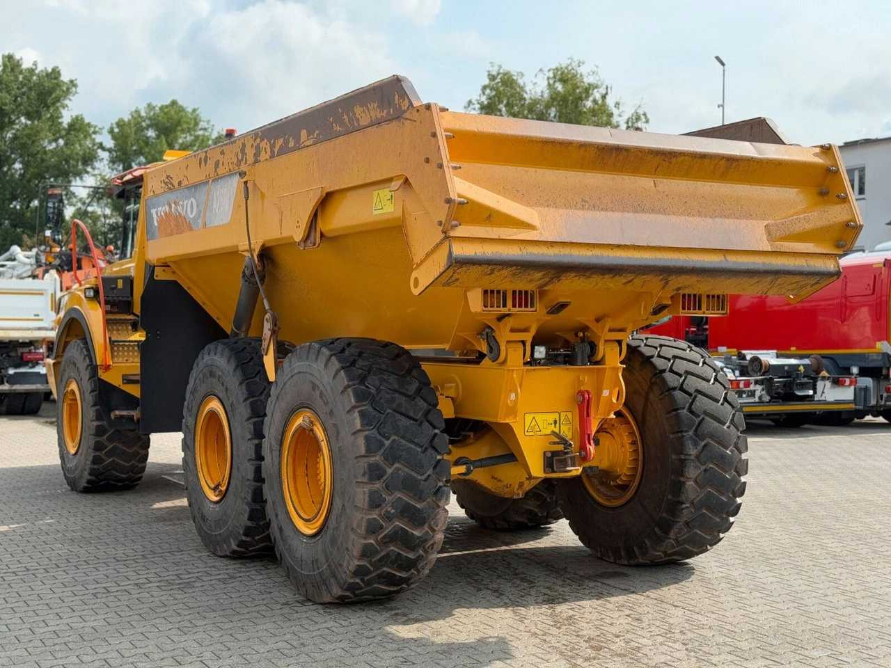 VOLVO - 2021 - A25G - DUMPER - شاحنة قلابة صغيرة: صورة 2 VOLVO - 2021 - A25G - DUMPER - شاحنة قلابة صغيرة: صورة 2