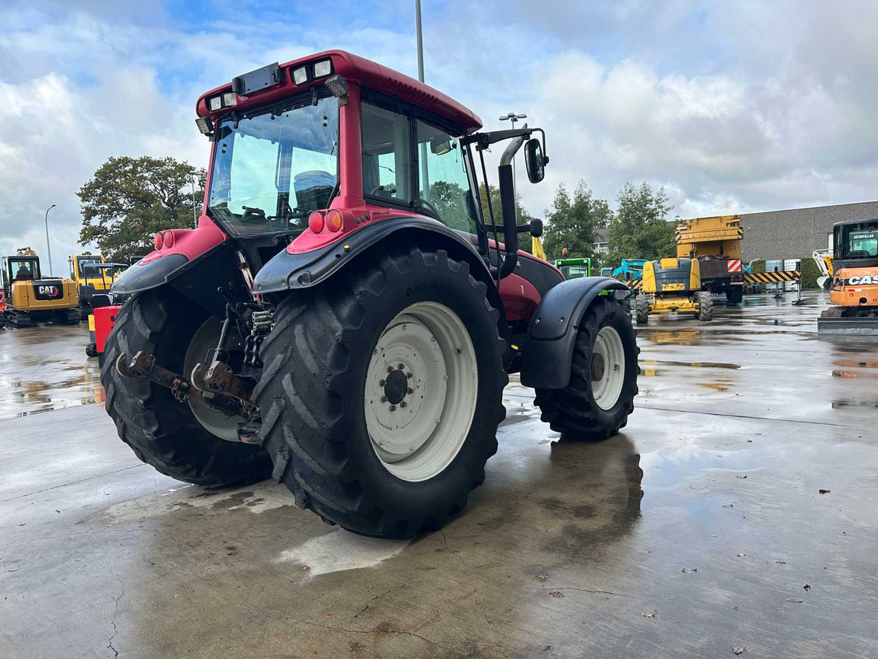 Valtra T150 - جرار: صورة 4 Valtra T150 - جرار: صورة 4