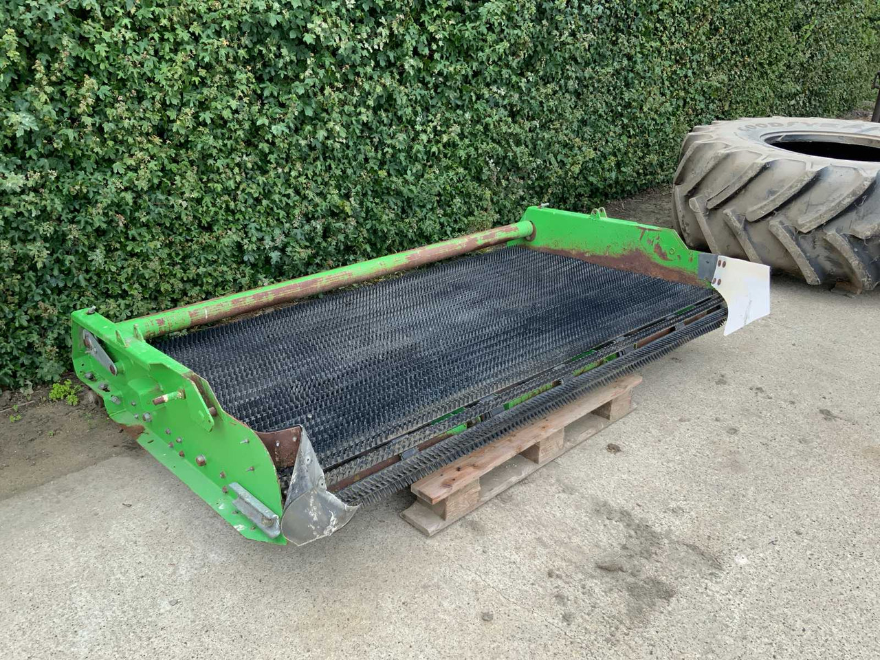 Various Potato Equipment - معدات زراعة وحصاد البطاطس: صورة 1 Various Potato Equipment - معدات زراعة وحصاد البطاطس: صورة 1