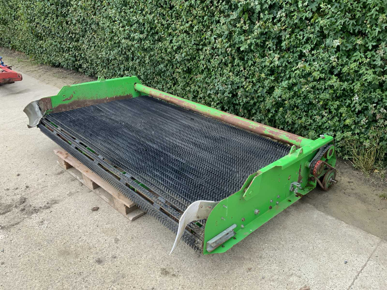 Various Potato Equipment - معدات زراعة وحصاد البطاطس: صورة 3 Various Potato Equipment - معدات زراعة وحصاد البطاطس: صورة 3