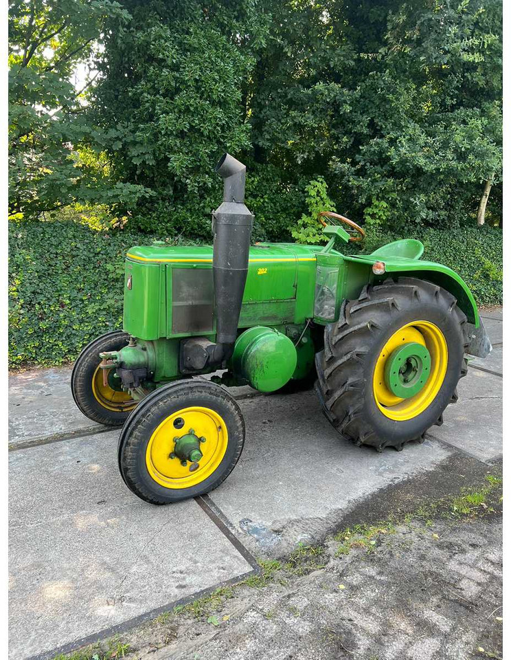 Vierzon 302 - جرار: صورة 1 Vierzon 302 - جرار: صورة 1