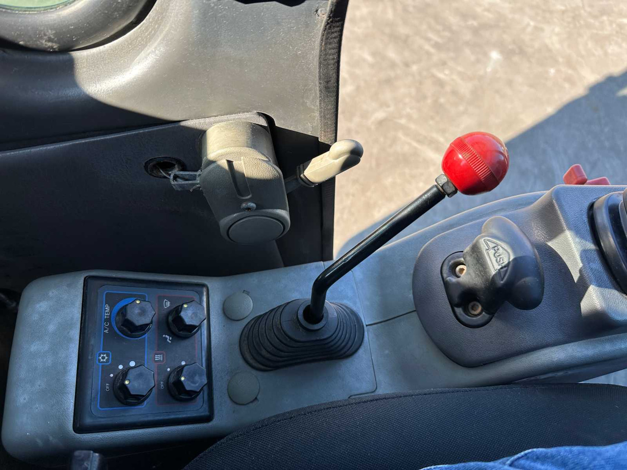 حفار زحاف Volvo EC55D: صورة 41