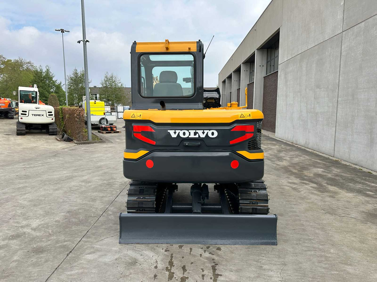 Volvo EC55D - حفار زحاف: صورة 5 Volvo EC55D - حفار زحاف: صورة 5