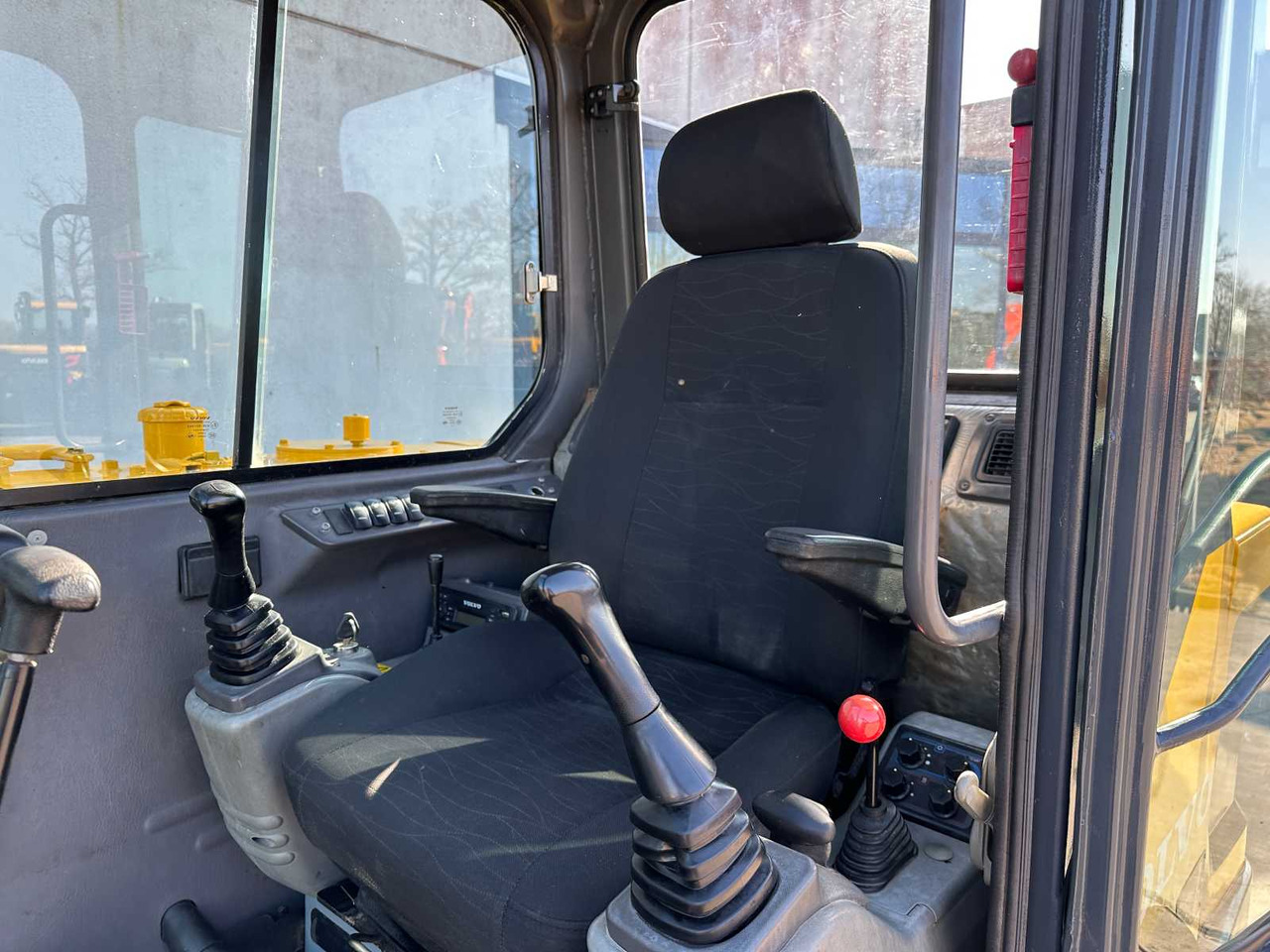 حفار زحاف Volvo EC55D: صورة 34