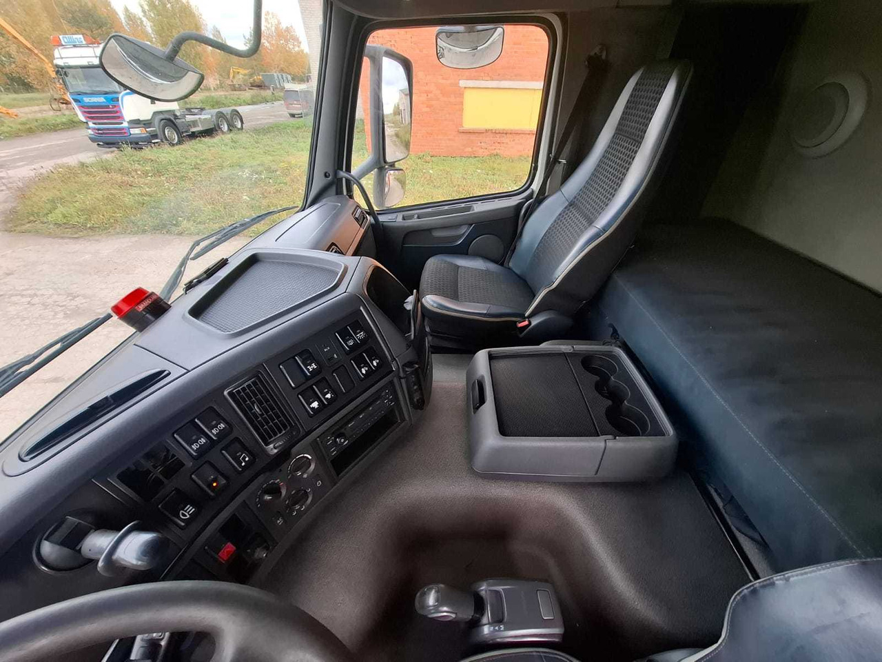 شاحنة التعدين Volvo FM 460: صورة 7 شاحنة التعدين Volvo FM 460: صورة 7