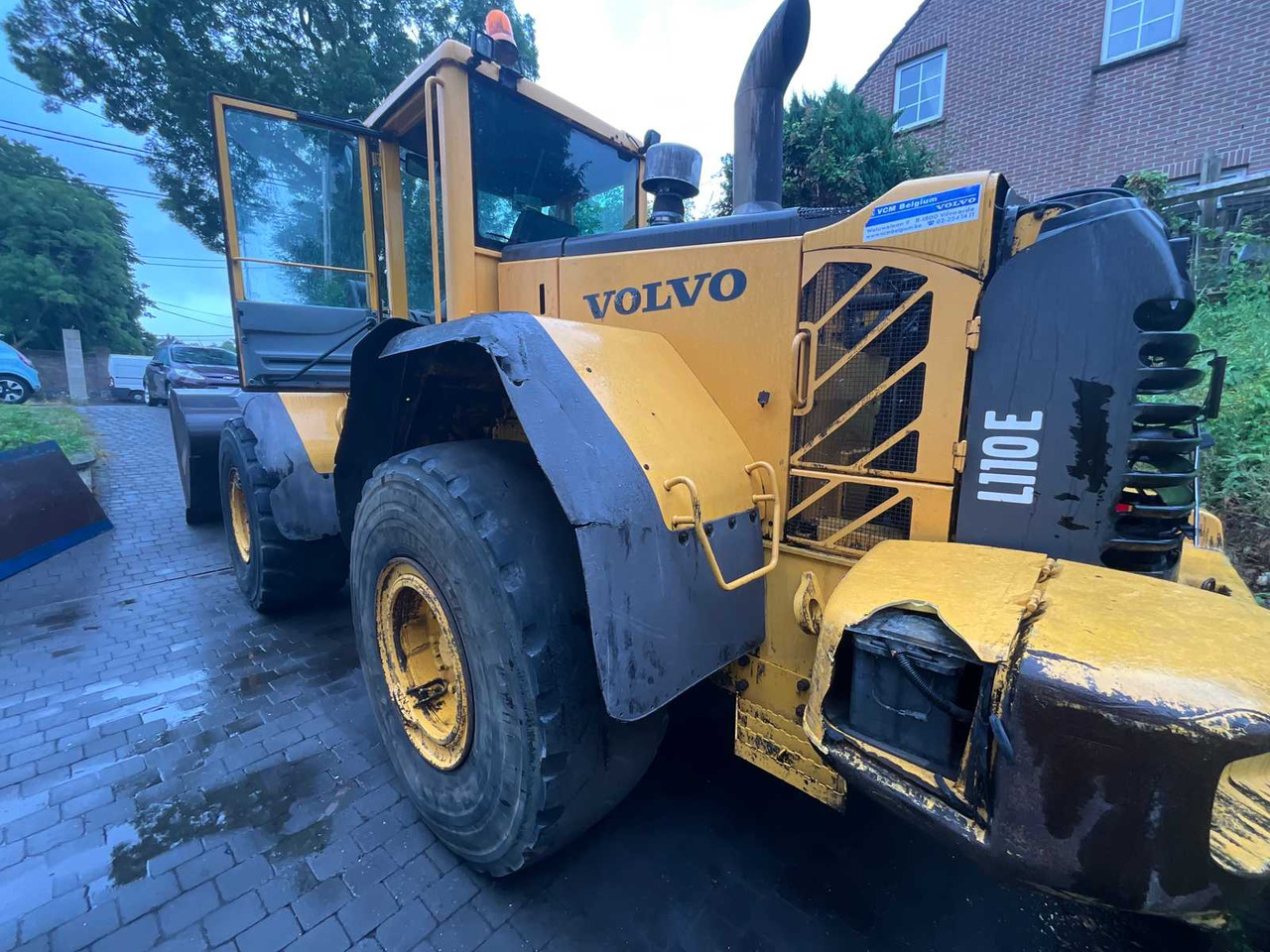 Volvo L110E - اللودر بعجل: صورة 1 Volvo L110E - اللودر بعجل: صورة 1