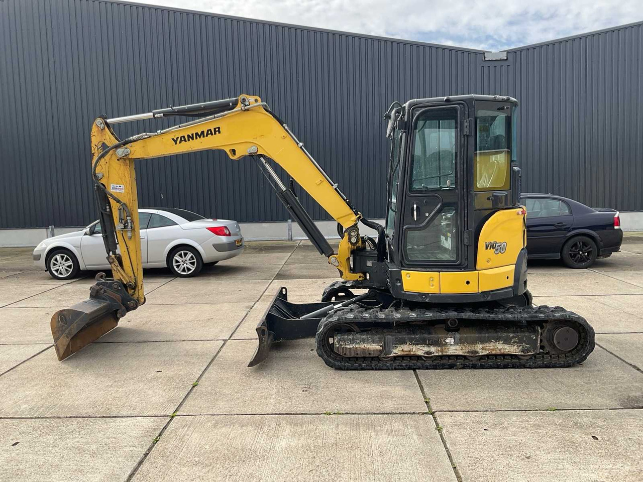 حفار زحاف Yanmar ViO50: صورة 8
