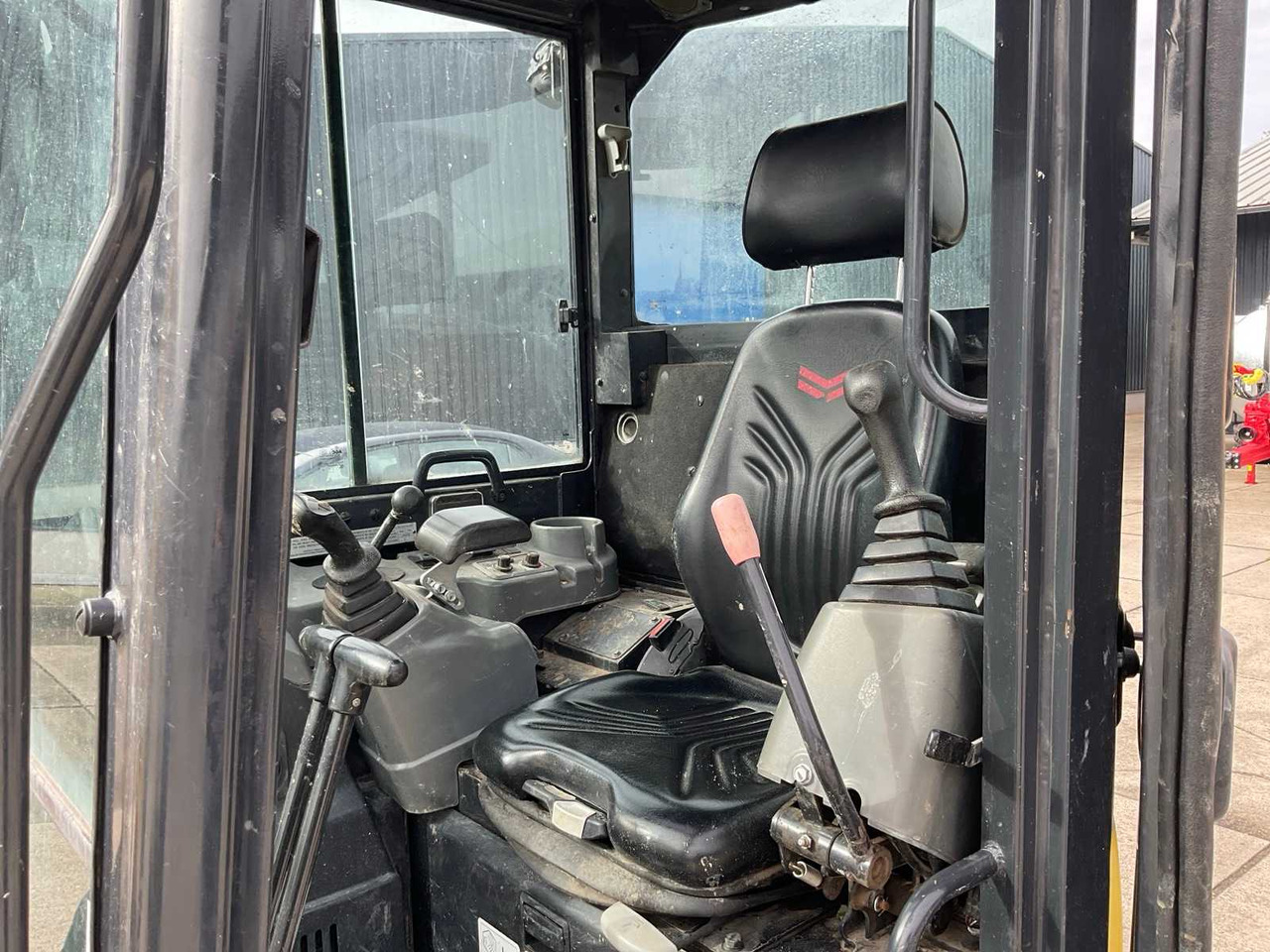 حفار زحاف Yanmar ViO50: صورة 22
