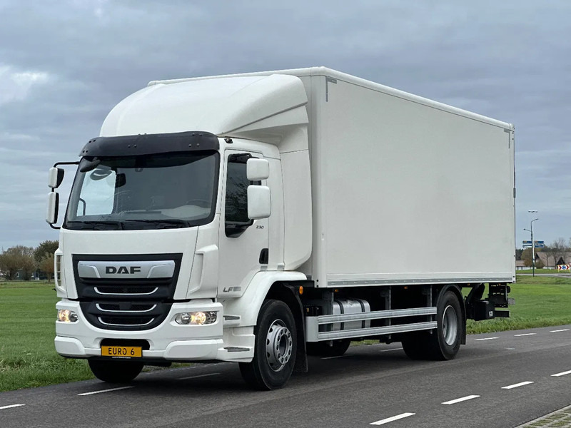 DAF LF 230 LF 230.18 EURO6. 2021.181204km. 720x249x235. 10934kg. - شاحنة مقفلة: صورة 1 DAF LF 230 LF 230.18 EURO6. 2021.181204km. 720x249x235. 10934kg. - شاحنة مقفلة: صورة 1