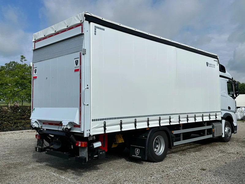 Mercedes-Benz Actros 1843 ACTROS 1843L 2022. 183432km Schuifzeil met Laadklep 2000kg - شاحنة ستارة: صورة 3 Mercedes-Benz Actros 1843 ACTROS 1843L 2022. 183432km Schuifzeil met Laadklep 2000kg - شاحنة ستارة: صورة 3