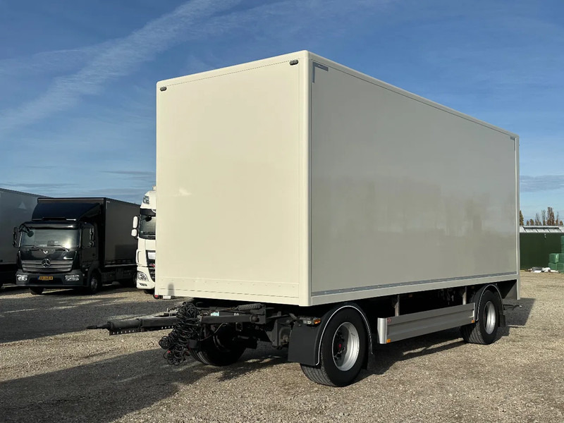 Pacton PACTON GESLOTEN AANHANGER MET LAADKLEP - مقطورة صندوق مغلق: صورة 1 Pacton PACTON GESLOTEN AANHANGER MET LAADKLEP - مقطورة صندوق مغلق: صورة 1