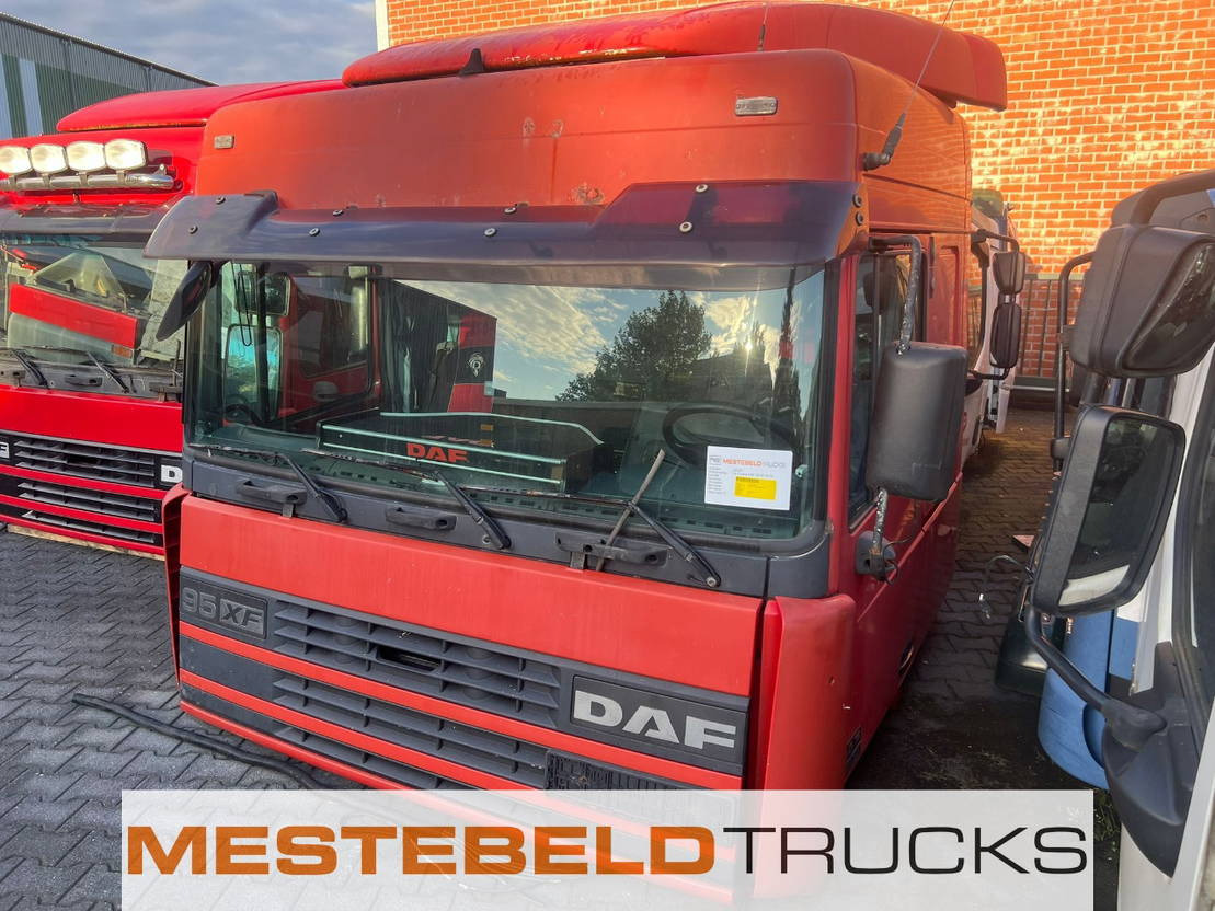 DAF Cabine Spacecab Euro 2 - كابينة - شاحنة: صورة 1 DAF Cabine Spacecab Euro 2 - كابينة - شاحنة: صورة 1