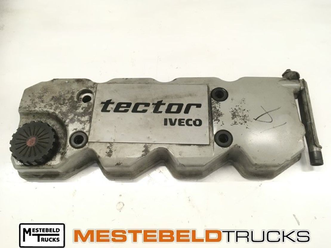 Iveco Kleppendeksel - المحرك و قطع الغيار - شاحنة: صورة 1 Iveco Kleppendeksel - المحرك و قطع الغيار - شاحنة: صورة 1