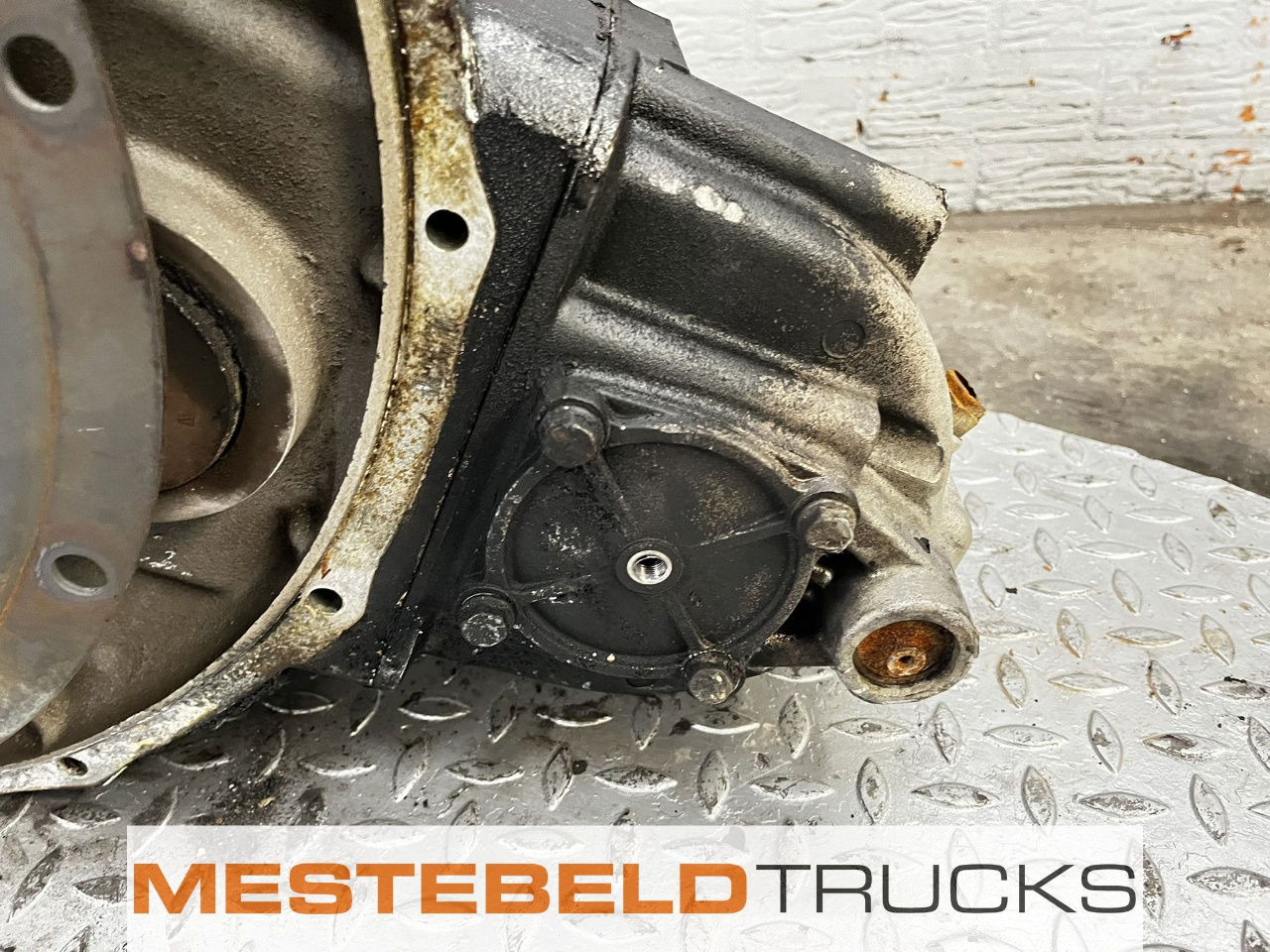 Iveco PTO cursor 8 - علبة التروس و قطع الغيار - شاحنة: صورة 4 Iveco PTO cursor 8 - علبة التروس و قطع الغيار - شاحنة: صورة 4