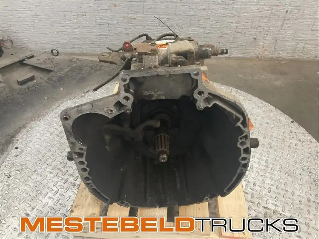 Iveco Versnellingsbak 2845.6 - علبة التروس و قطع الغيار - شاحنة: صورة 1 Iveco Versnellingsbak 2845.6 - علبة التروس و قطع الغيار - شاحنة: صورة 1