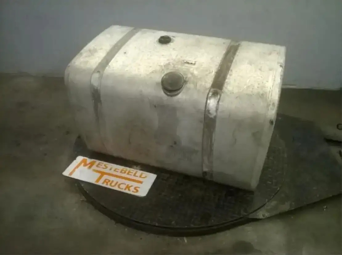 MAN Brandstoftank TGA - خزان الوقود - شاحنة: صورة 1 MAN Brandstoftank TGA - خزان الوقود - شاحنة: صورة 1