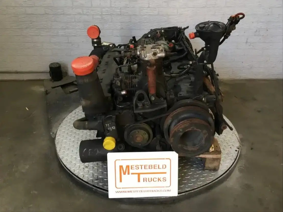 Mercedes-Benz Motor OM 447 HLA III/4 - محرك - شاحنة: صورة 2 Mercedes-Benz Motor OM 447 HLA III/4 - محرك - شاحنة: صورة 2