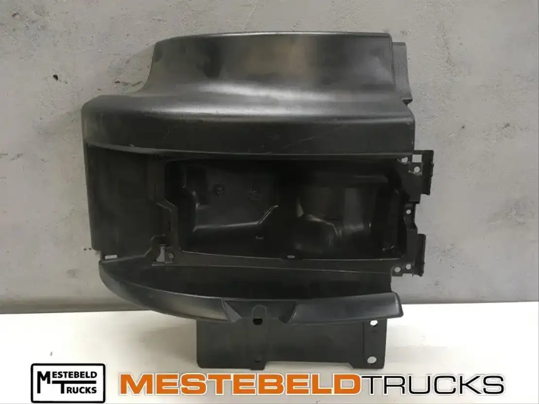 Scania Koplamphuis rechts - الكابينة والداخلية - شاحنة: صورة 1 Scania Koplamphuis rechts - الكابينة والداخلية - شاحنة: صورة 1