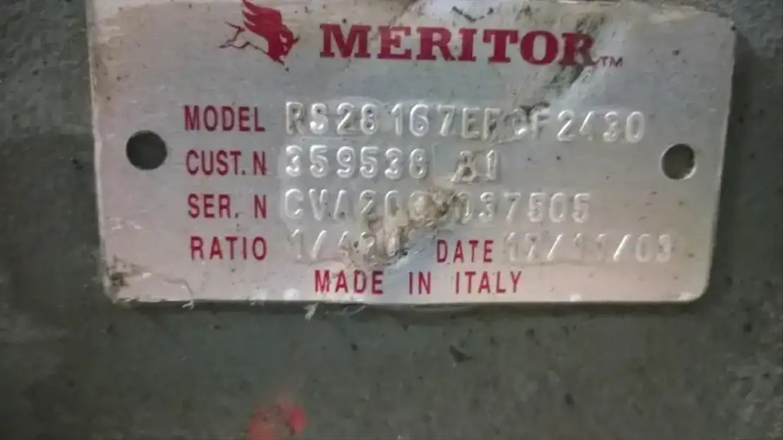 Volvo Achterasbanjo - المحور الخلفي - شاحنة: صورة 1 Volvo Achterasbanjo - المحور الخلفي - شاحنة: صورة 1