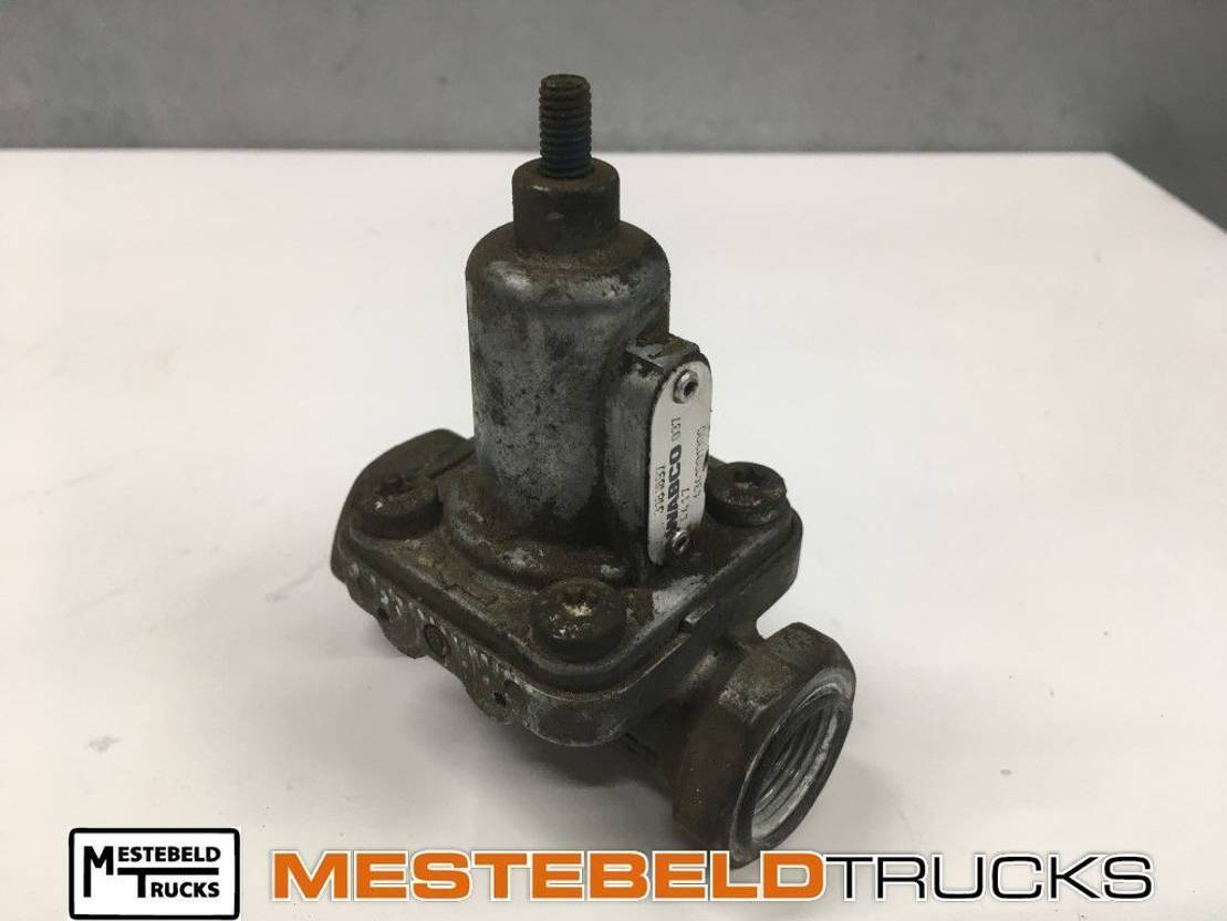 Volvo Overstroomklep FH16 - صمام - شاحنة: صورة 1 Volvo Overstroomklep FH16 - صمام - شاحنة: صورة 1