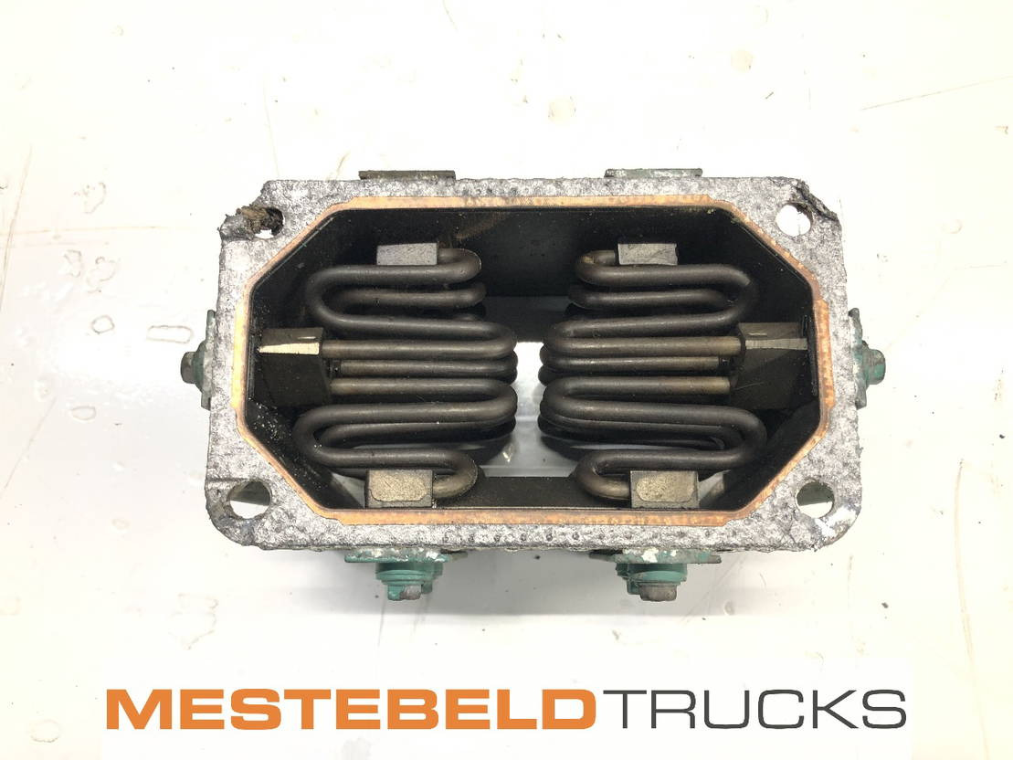 Volvo Voorgloeielement D6/TD61 - المحرك و قطع الغيار - شاحنة: صورة 1 Volvo Voorgloeielement D6/TD61 - المحرك و قطع الغيار - شاحنة: صورة 1