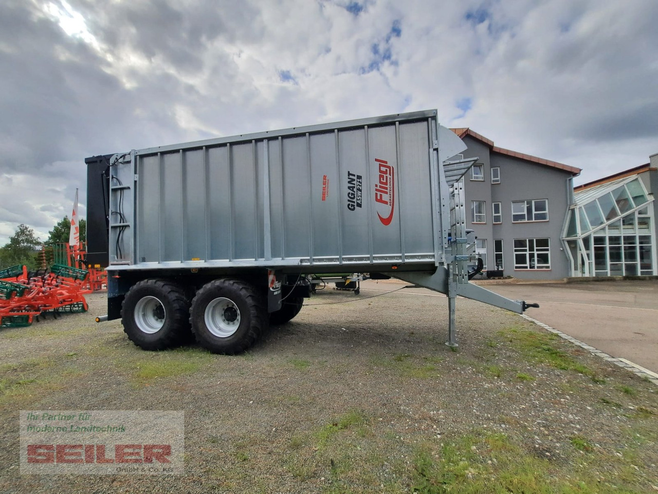 Fliegl ASW 271 C FOX "Franken-Renner" 40m³ - عربة ذاتية التحميل: صورة 4 Fliegl ASW 271 C FOX "Franken-Renner" 40m³ - عربة ذاتية التحميل: صورة 4