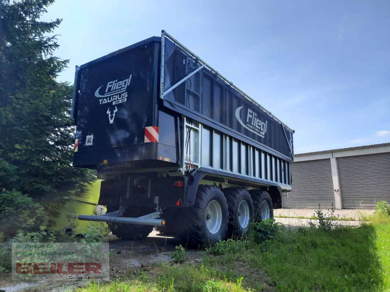 Fliegl ASW 381 TAURUS FOX 45m³ + Top Lift Light - عربة ذاتية التحميل: صورة 4 Fliegl ASW 381 TAURUS FOX 45m³ + Top Lift Light - عربة ذاتية التحميل: صورة 4