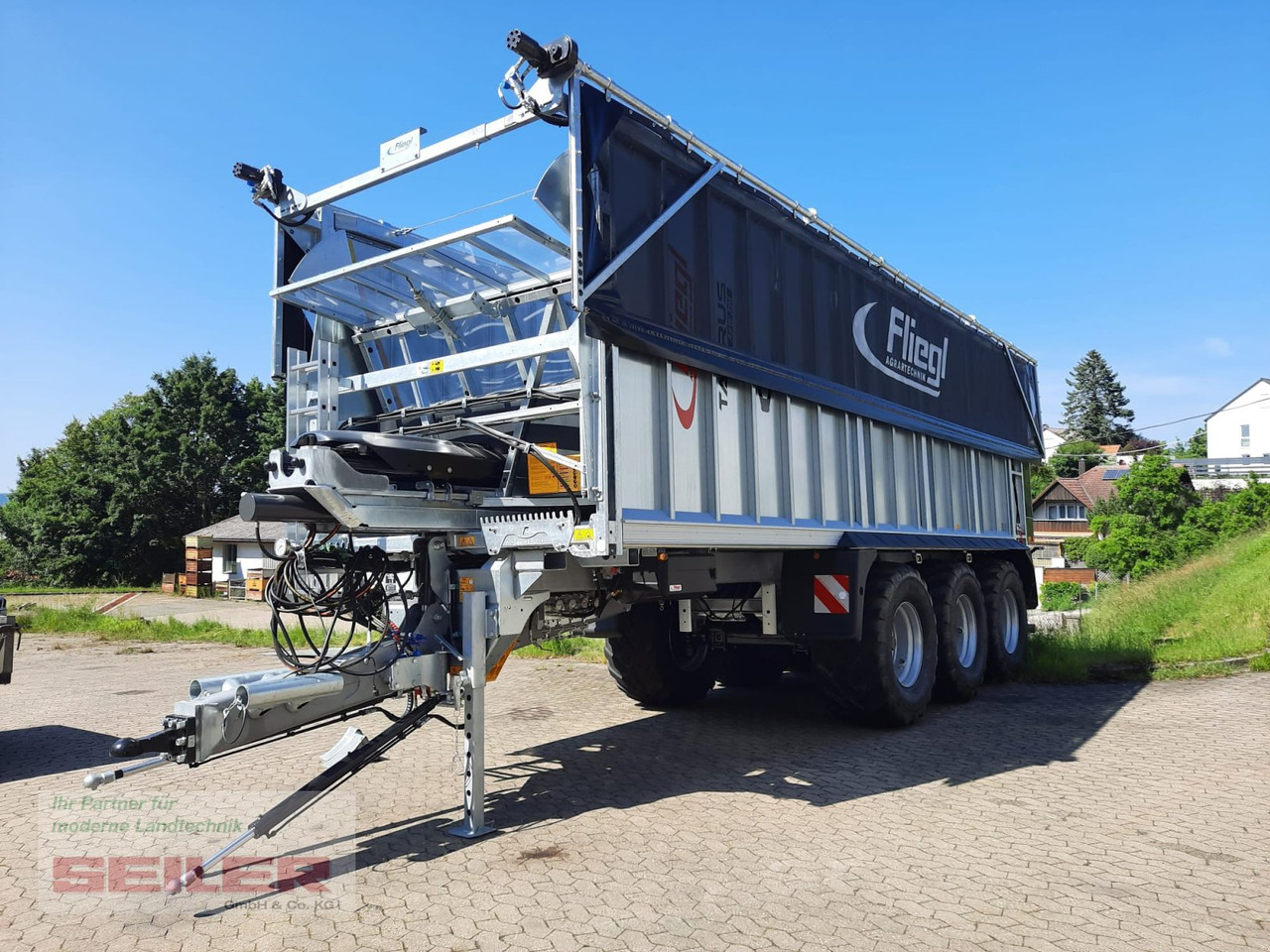 Fliegl ASW 391 TAURUS FOX 50m³ ZWL + Top Lift Light - عربة ذاتية التحميل: صورة 4 Fliegl ASW 391 TAURUS FOX 50m³ ZWL + Top Lift Light - عربة ذاتية التحميل: صورة 4