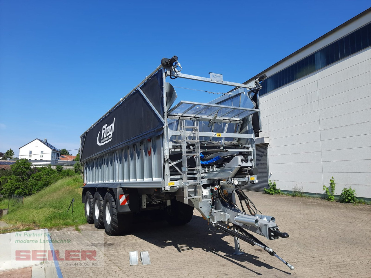 Fliegl ASW 391 TAURUS FOX 50m³ ZWL + Top Lift Light - عربة ذاتية التحميل: صورة 5 Fliegl ASW 391 TAURUS FOX 50m³ ZWL + Top Lift Light - عربة ذاتية التحميل: صورة 5