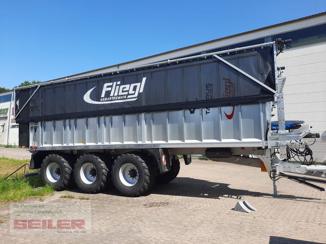 Fliegl ASW 391 TAURUS FOX 50m³ ZWL + Top Lift Light - عربة ذاتية التحميل: صورة 1 Fliegl ASW 391 TAURUS FOX 50m³ ZWL + Top Lift Light - عربة ذاتية التحميل: صورة 1