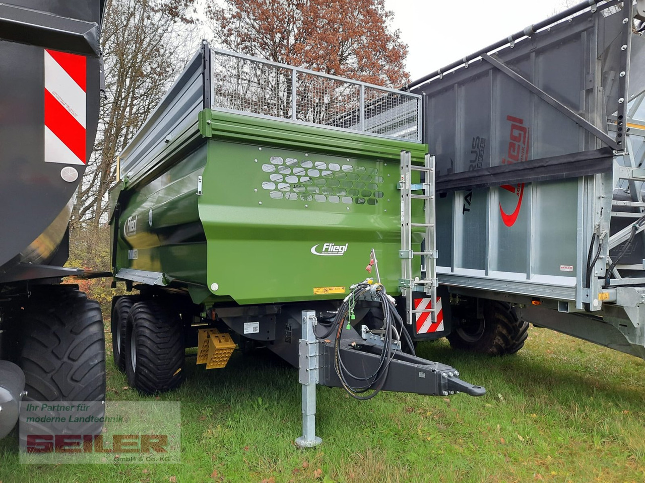 Fliegl TMK 160 FOX 25 m² - مقطورة زراعية قلابة: صورة 1 Fliegl TMK 160 FOX 25 m² - مقطورة زراعية قلابة: صورة 1