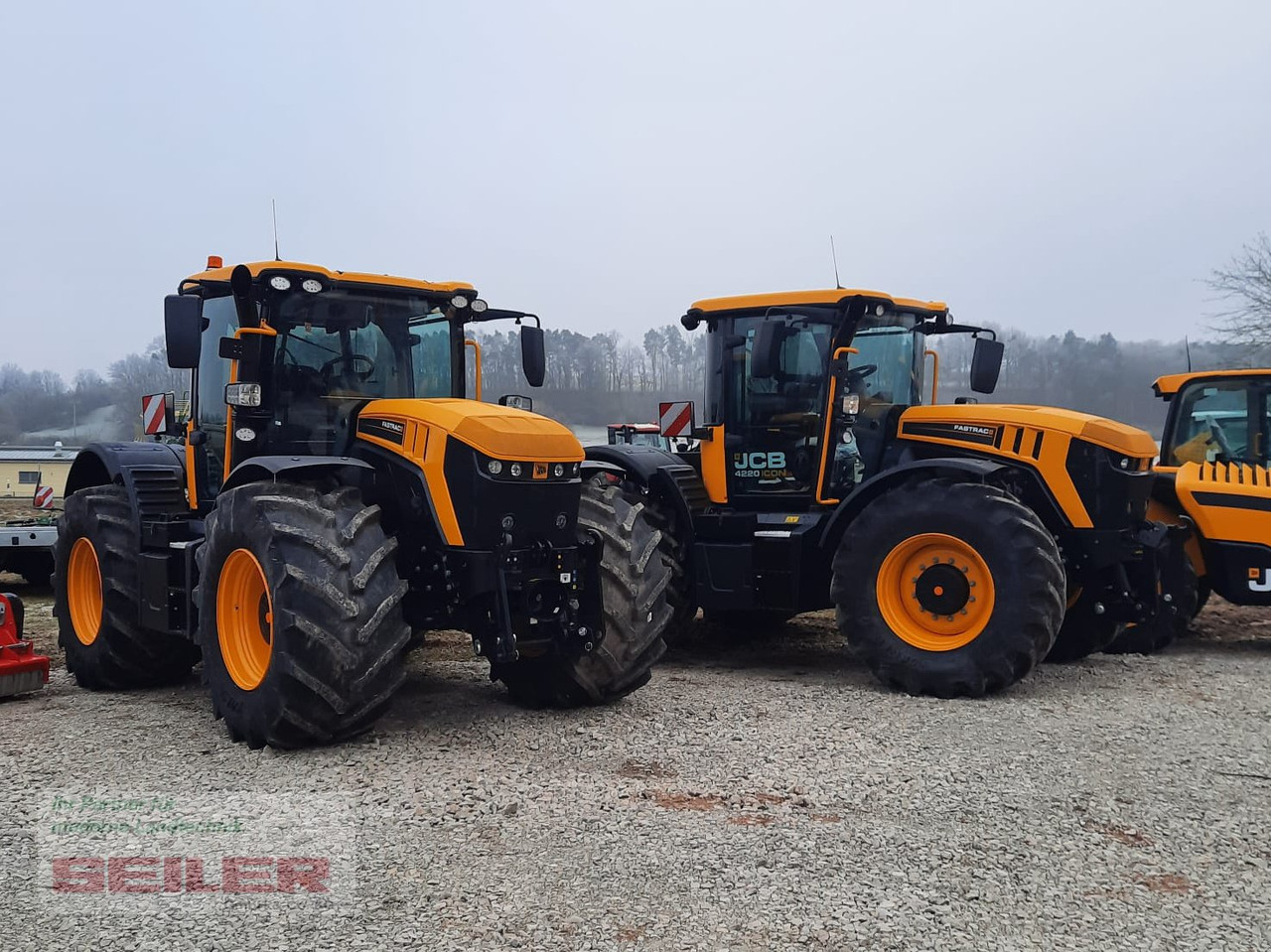JCB Fastrac 4220 iCON 710/60R30 Trimble-ready - جرار: صورة 1 JCB Fastrac 4220 iCON 710/60R30 Trimble-ready - جرار: صورة 1