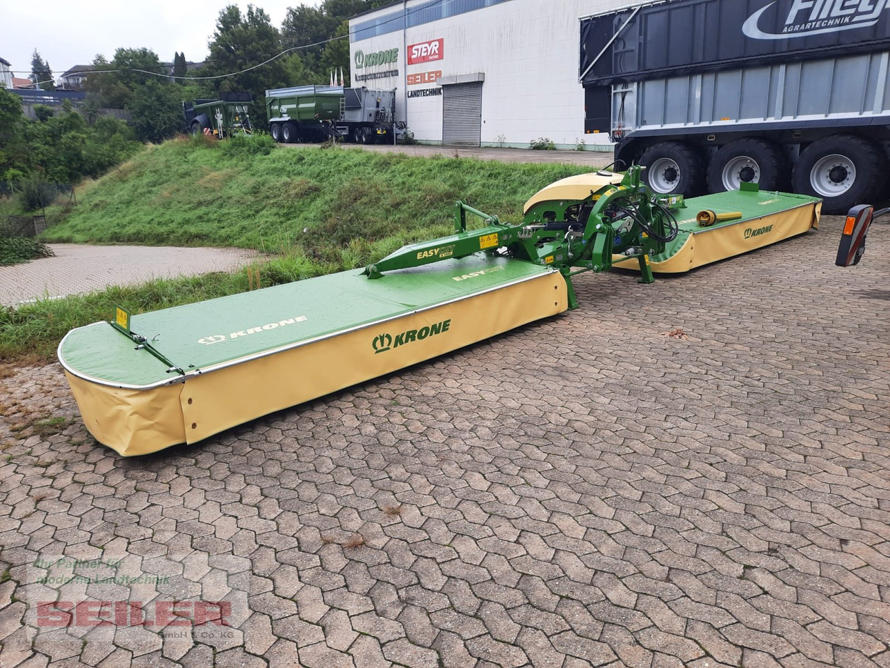 Krone EasyCut B 1000 - جزازة العشب: صورة 1 Krone EasyCut B 1000 - جزازة العشب: صورة 1