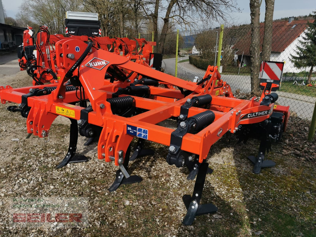 Kuhn Cultimer L 300 NSM - المحراث: صورة 2 Kuhn Cultimer L 300 NSM - المحراث: صورة 2