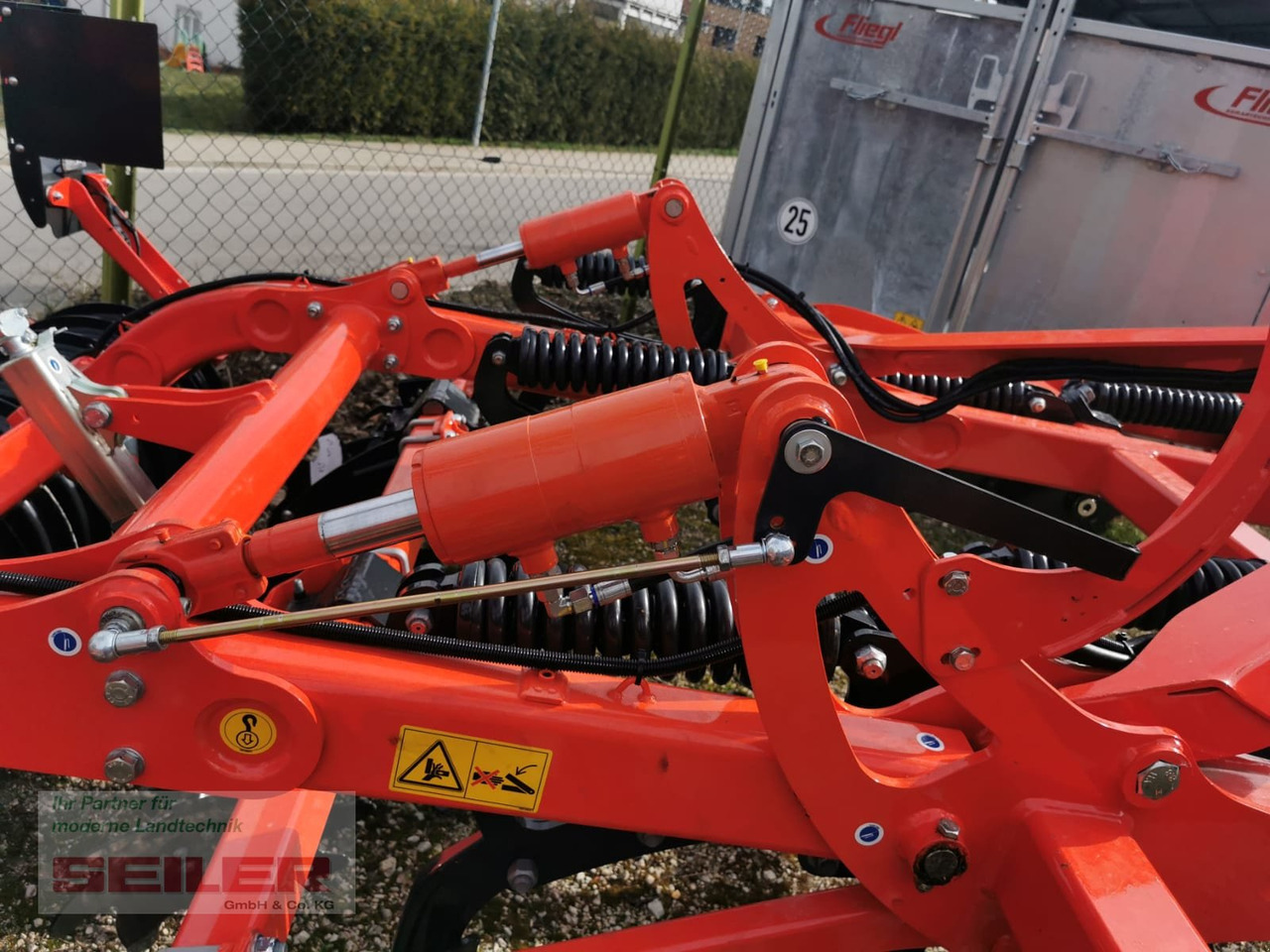 Kuhn Cultimer L 300 NSM - المحراث: صورة 4 Kuhn Cultimer L 300 NSM - المحراث: صورة 4