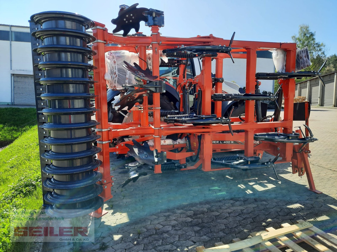 Kuhn Cultimer L 400 R NSM + T-Liner-Walze - المحراث: صورة 2 Kuhn Cultimer L 400 R NSM + T-Liner-Walze - المحراث: صورة 2