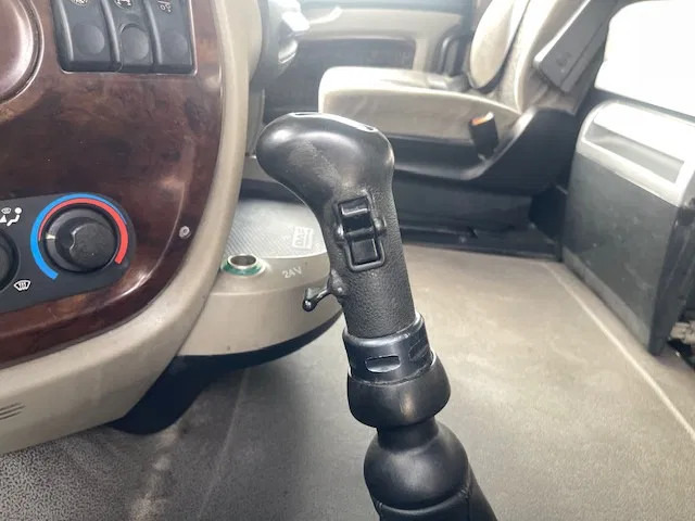 وحدة جر DAF XF 105.460 Manual gear: صورة 11