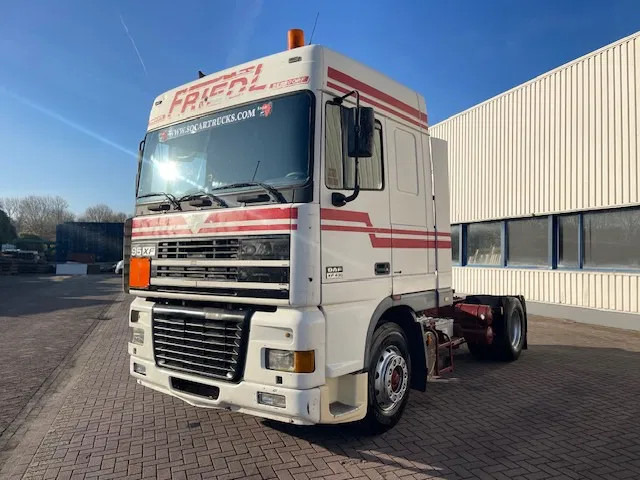 DAF XF 95.430 Manual-Gear Euro 3 - وحدة جر: صورة 3 DAF XF 95.430 Manual-Gear Euro 3 - وحدة جر: صورة 3