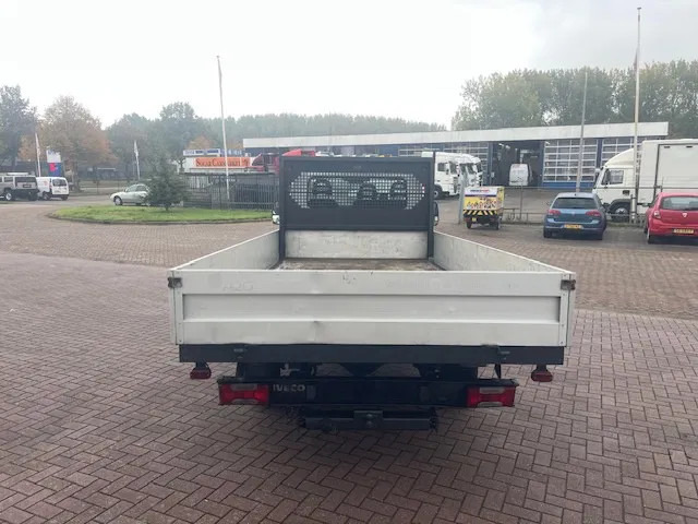 Iveco Daily 35S14 - شاحنة البيك أب, الشاحنات الصغيرة كابينة مزدوجة: صورة 4 Iveco Daily 35S14 - شاحنة البيك أب, الشاحنات الصغيرة كابينة مزدوجة: صورة 4