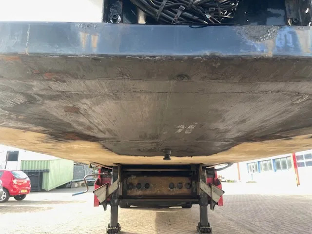 Kögel DISK BRAKE 7CM FRIGO BOX - نصف مقطورة صندوق مغلق: صورة 4 Kögel DISK BRAKE 7CM FRIGO BOX - نصف مقطورة صندوق مغلق: صورة 4