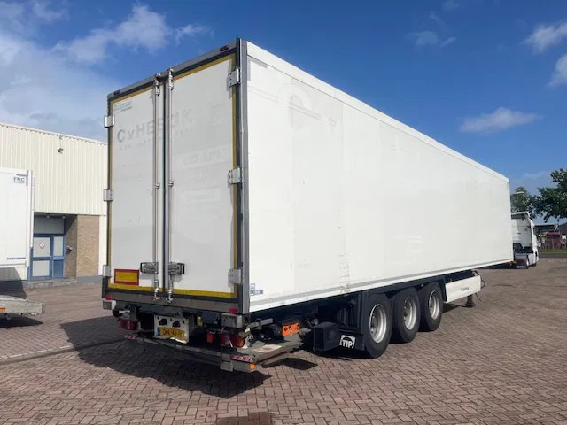 نصف مقطورة مُبرِّدة Krone CARRIER VECTOR 1950 3 AXELS: صورة 7 نصف مقطورة مُبرِّدة Krone CARRIER VECTOR 1950 3 AXELS: صورة 7