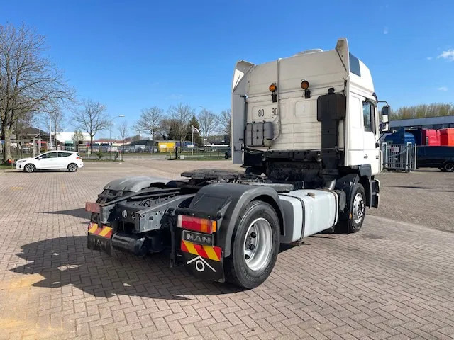 MAN 19.463 6 Cilinder Manual pomp EURO 2 - وحدة جر: صورة 3 MAN 19.463 6 Cilinder Manual pomp EURO 2 - وحدة جر: صورة 3