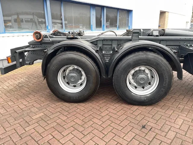 Mercedes-Benz Atego 2628 6x4 Manual gear Full steel suspension - شاحنة هيكل كابينة: صورة 4 Mercedes-Benz Atego 2628 6x4 Manual gear Full steel suspension - شاحنة هيكل كابينة: صورة 4