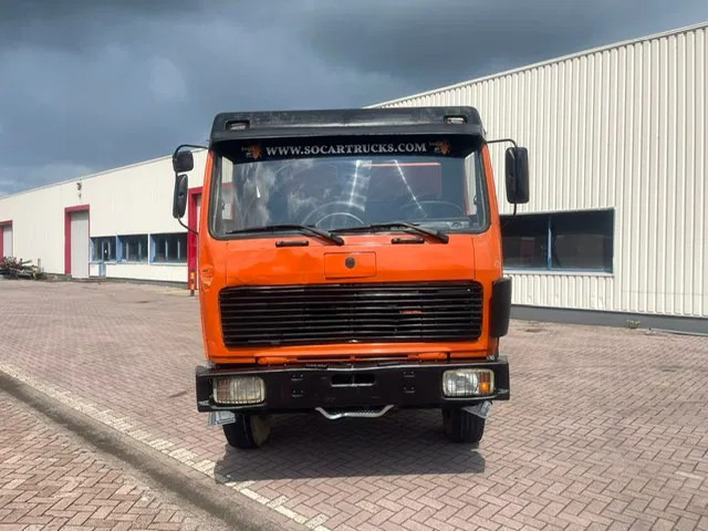 Mercedes-Benz SK 2635 V8 6X4 KIPPER FULL STEEL - شاحنة قلاب: صورة 3 Mercedes-Benz SK 2635 V8 6X4 KIPPER FULL STEEL - شاحنة قلاب: صورة 3
