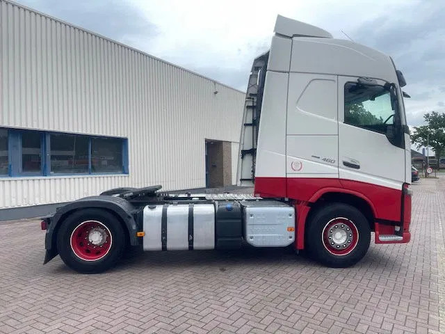 Volvo FH 13.460 i-shift NL-Truck - وحدة جر: صورة 5 Volvo FH 13.460 i-shift NL-Truck - وحدة جر: صورة 5