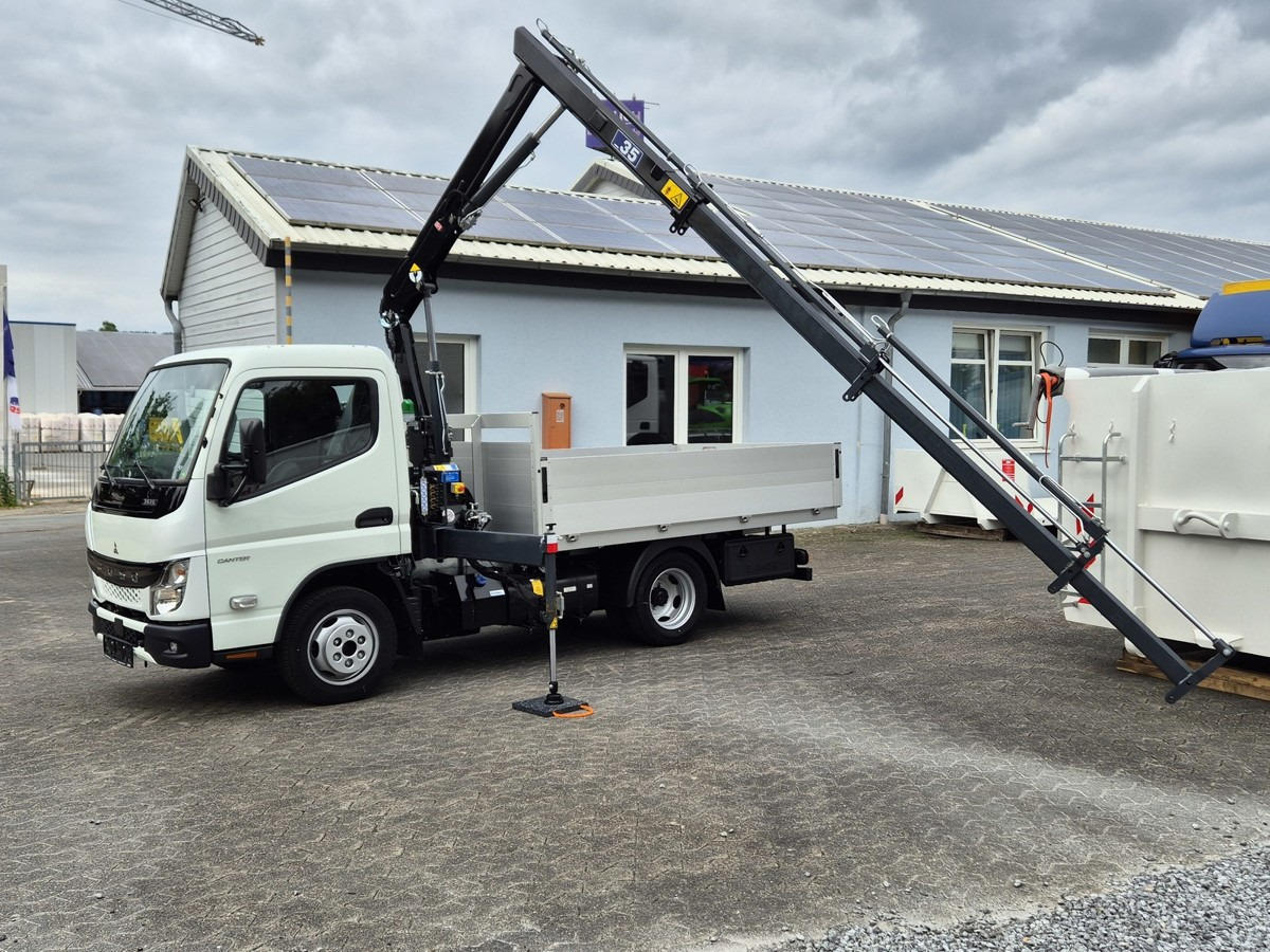 FUSO 3S15 Alu Pritsche 2.80m Ladekran - شاحنة مفتوحة: صورة 1 FUSO 3S15 Alu Pritsche 2.80m Ladekran - شاحنة مفتوحة: صورة 1