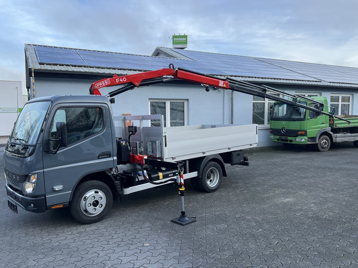 FUSO 6S15 Pritsche 3.0m Kran 4xhydr. Funk! - شاحنة كرين, شاحنات مسطحة: صورة 2 FUSO 6S15 Pritsche 3.0m Kran 4xhydr. Funk! - شاحنة كرين, شاحنات مسطحة: صورة 2