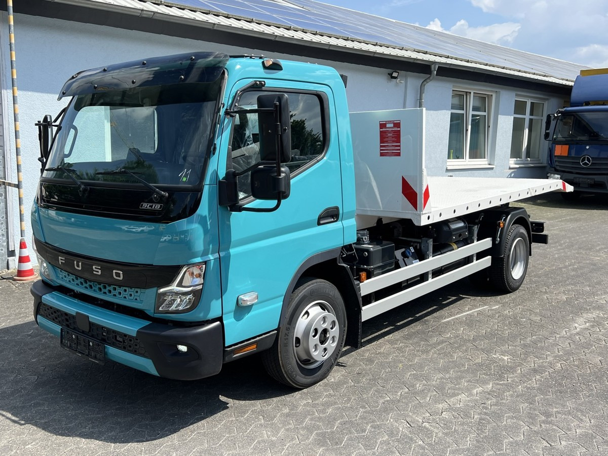 FUSO Canter FUSO 9C18 City Abrollkipper Krokbil Color - شاحنة ذات خطاف, شاحنة كرين: صورة 4 FUSO Canter FUSO 9C18 City Abrollkipper Krokbil Color - شاحنة ذات خطاف, شاحنة كرين: صورة 4